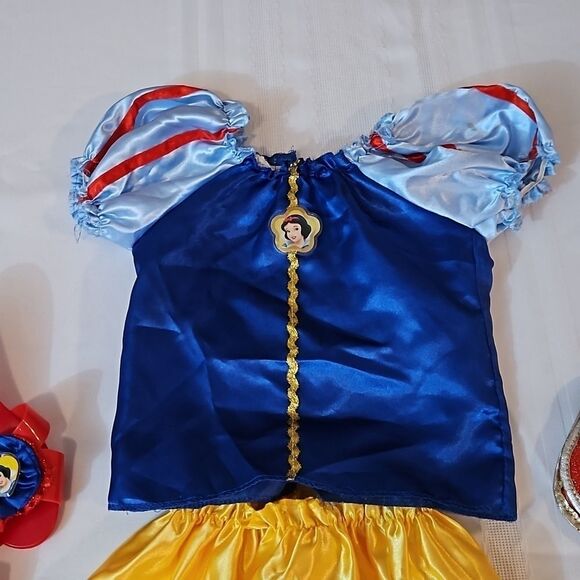 Disney's Snow White Child's Costume size 4-6x - Picture 4 of 11